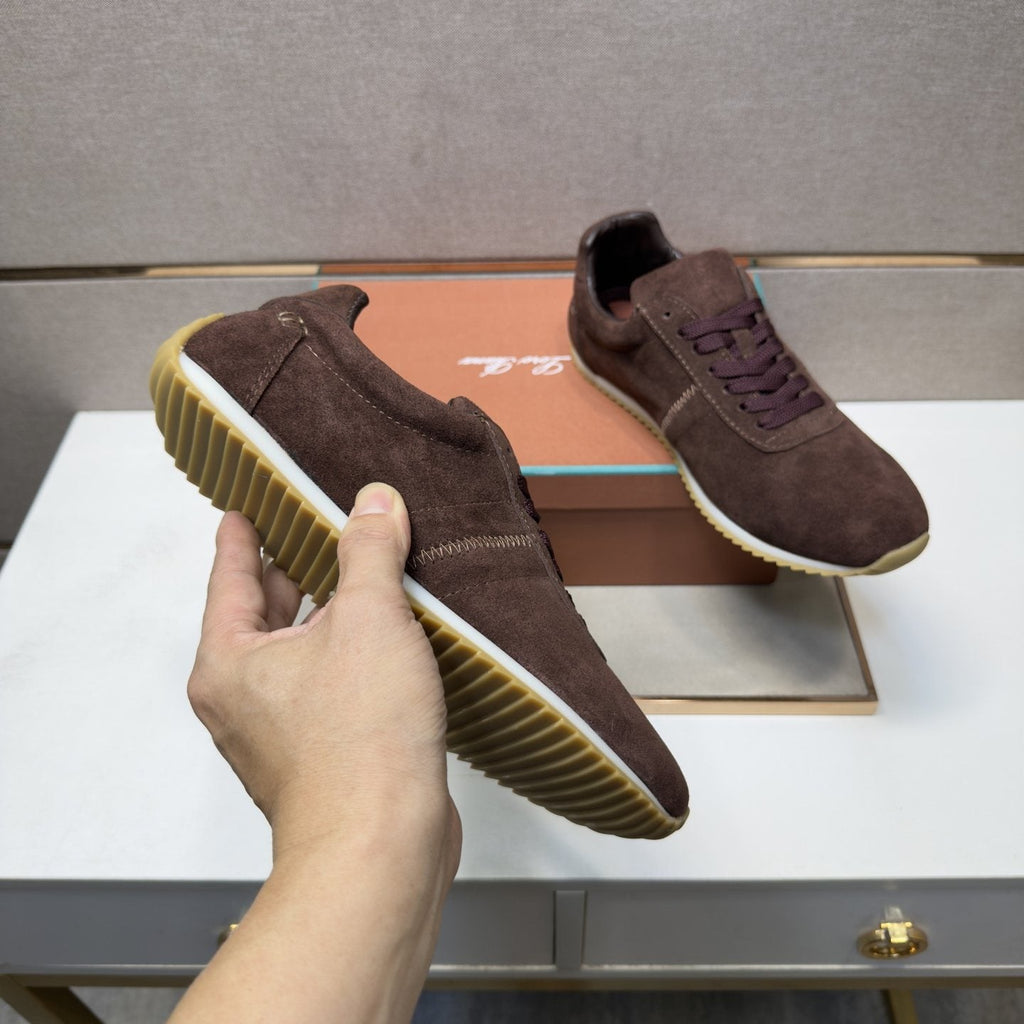 Dark Brown Lace-Up Casual Shoes — model