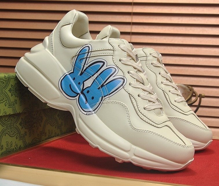 Gucci Blue Graphic Sneakers — front