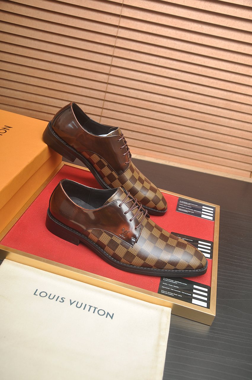 Louis Vuitton Brown Check Lace-Up Dress Shoes — front