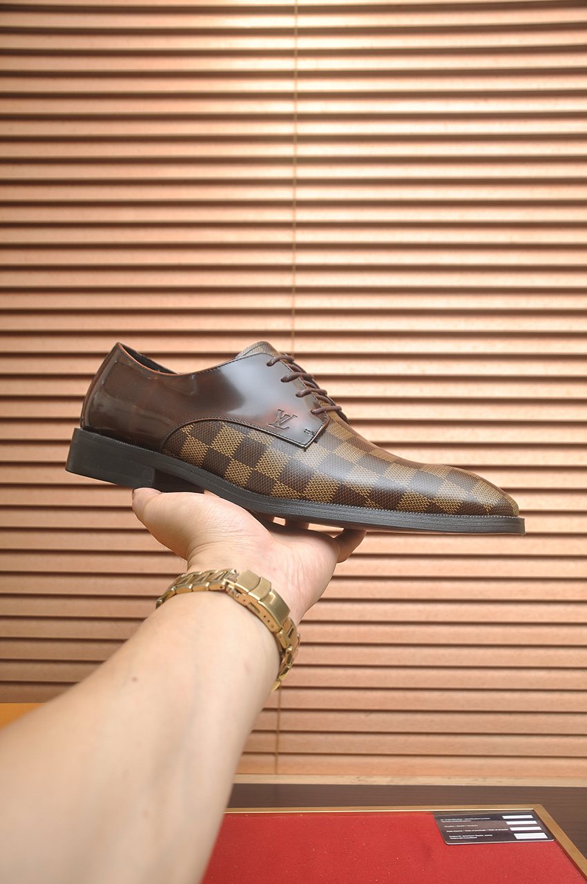 Louis Vuitton Brown Check Lace-Up Dress Shoes — side
