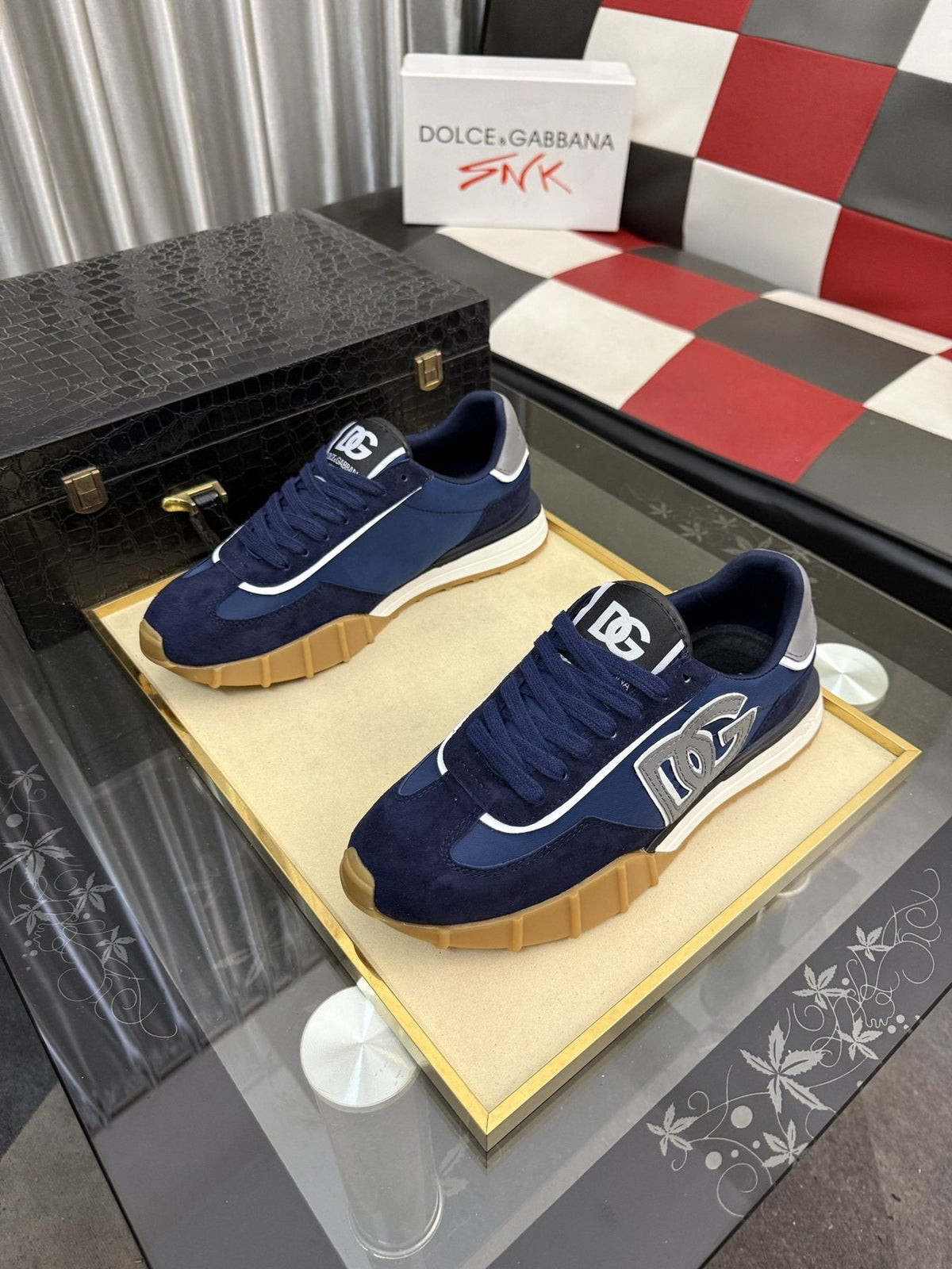 Dolce & Gabbana Navy Gum-Sole Sneakers — front