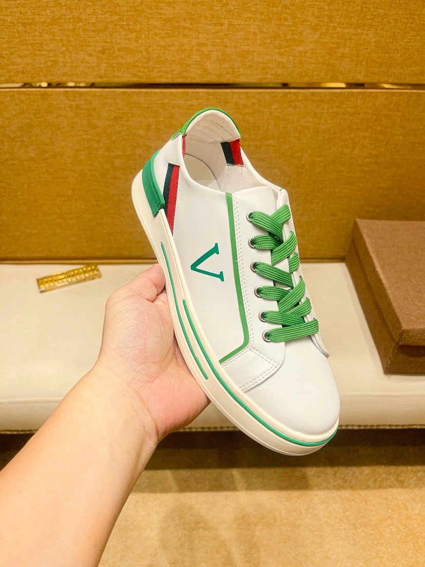 White Green Red Low-Top Sneakers — side