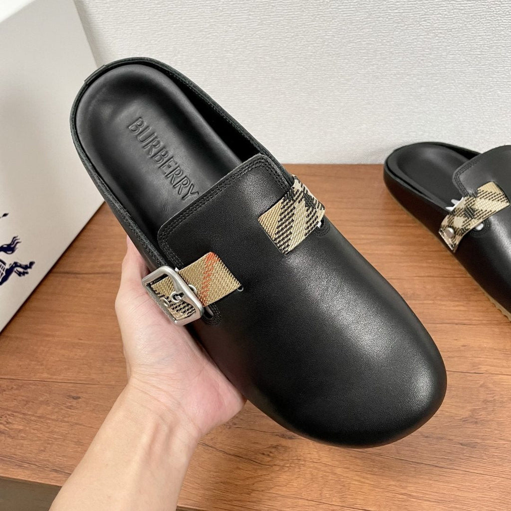 Burberry Black Check Buckle Slide Sandals — model