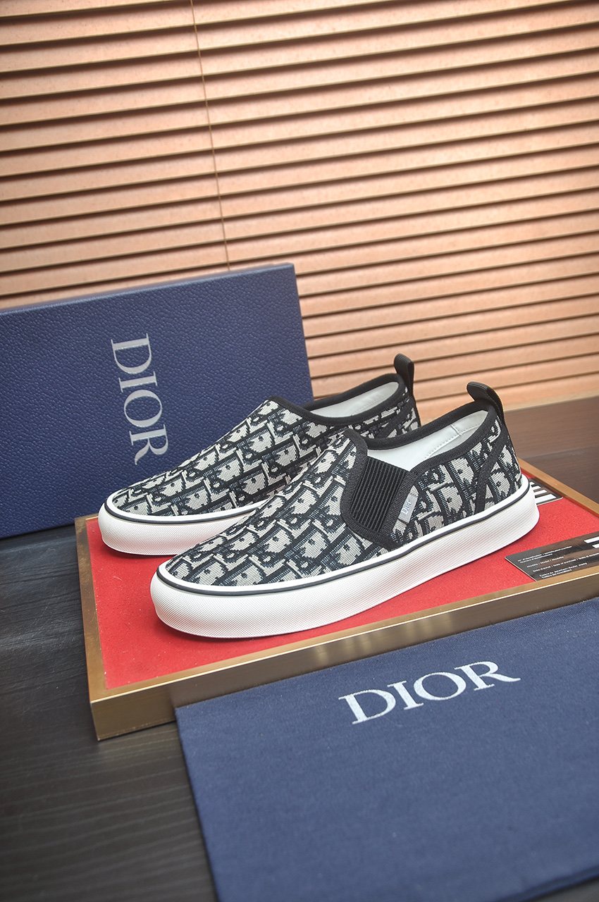 Dior Patterned Slip-On Sneakers — side