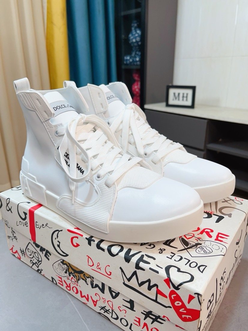 Dolce & Gabbana White Lace-Up High-Top Sneakers — hero