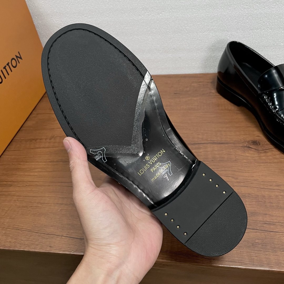 Louis Vuitton Black Logo Buckle Loafers — detail
