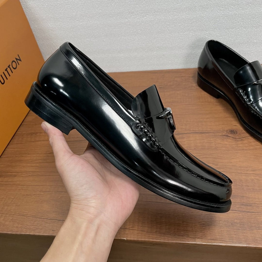 Louis Vuitton Black Logo Buckle Loafers — side