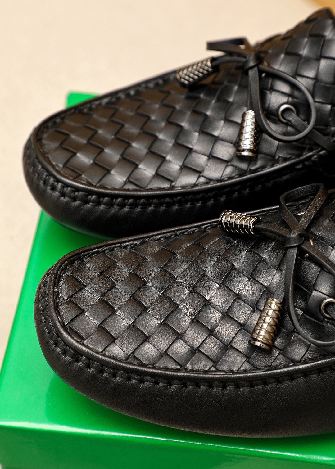 Bottega Veneta Black Woven Bow Loafers — detail