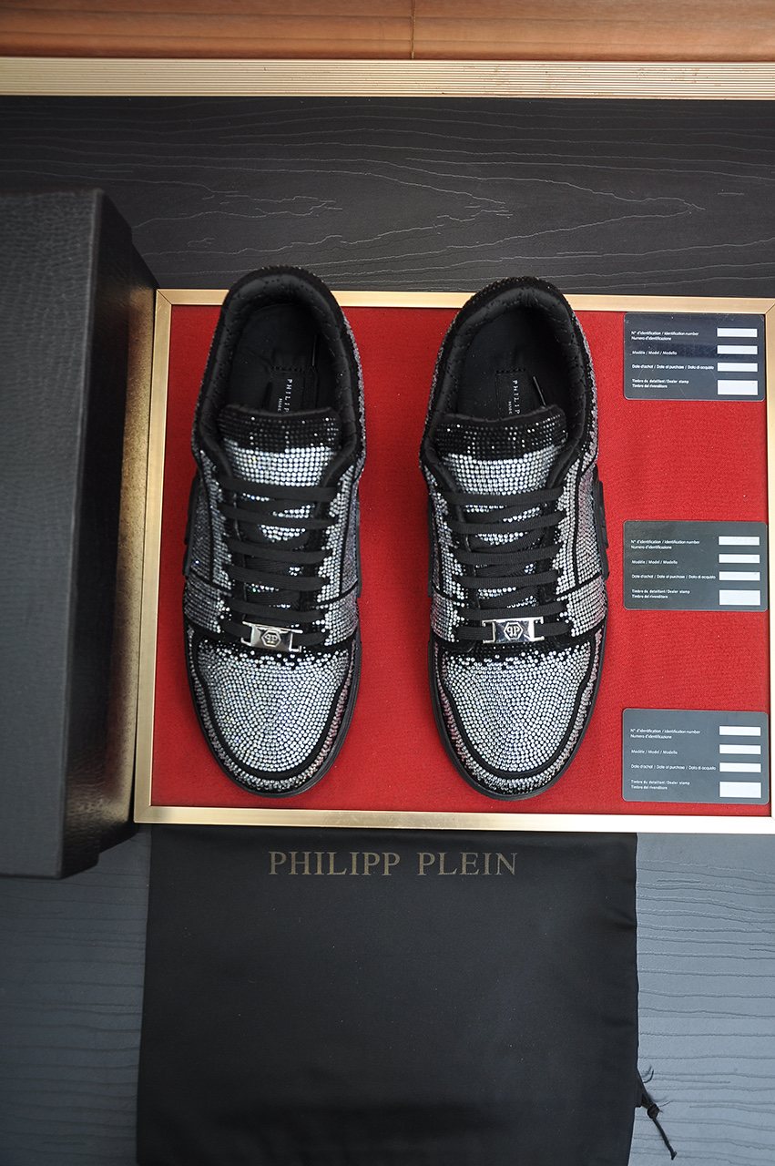 Philipp Plein Black & Silver Textured Sneakers — front