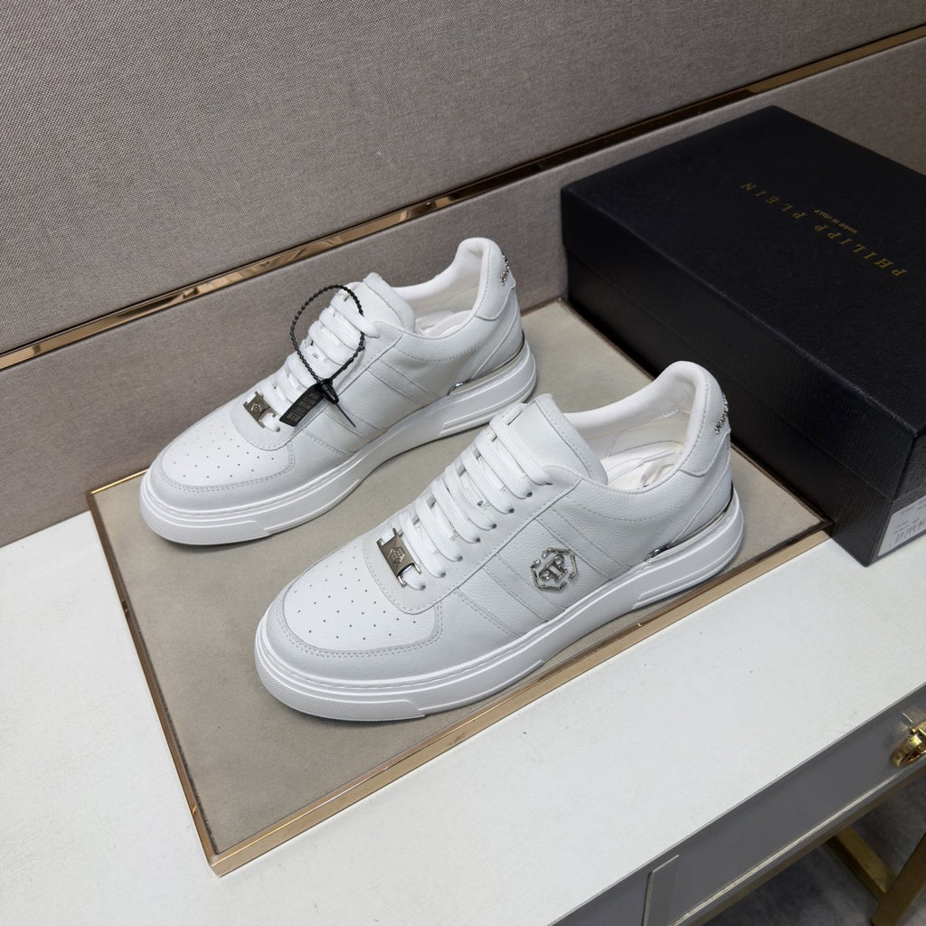 Philipp Plein White Low-Top Sneakers with Silver Accents — front