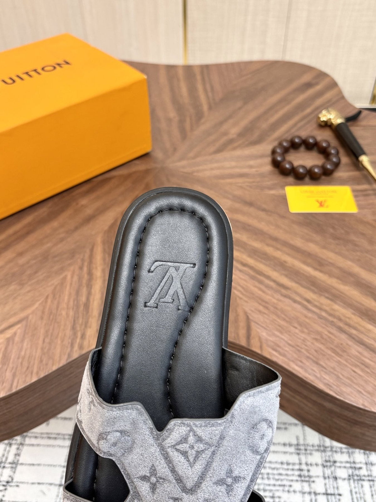 Louis Vuitton Light-Gray Patterned Slide Sandals — detail