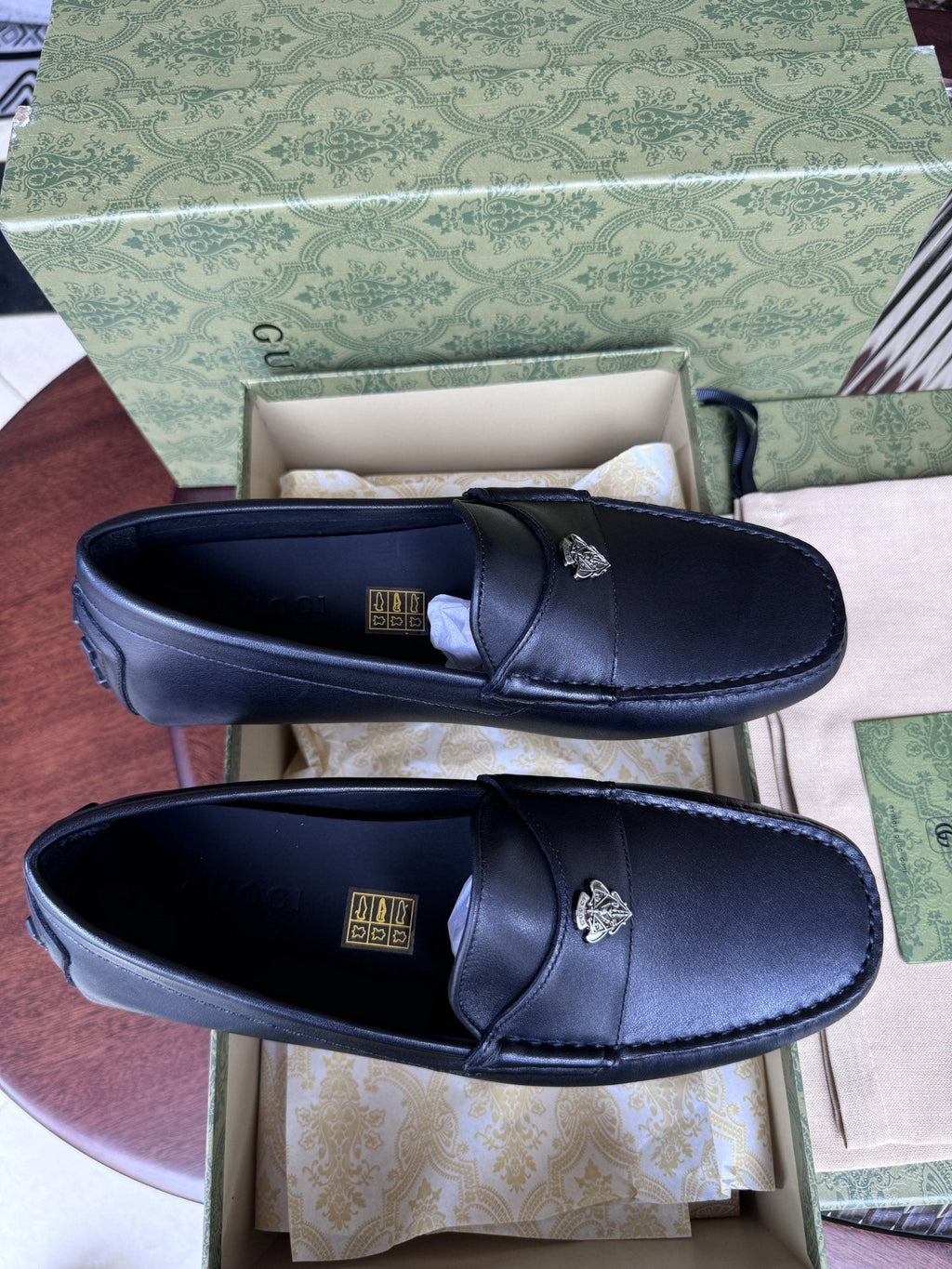 Gucci Black Metal-Bit Driving Loafers — hero