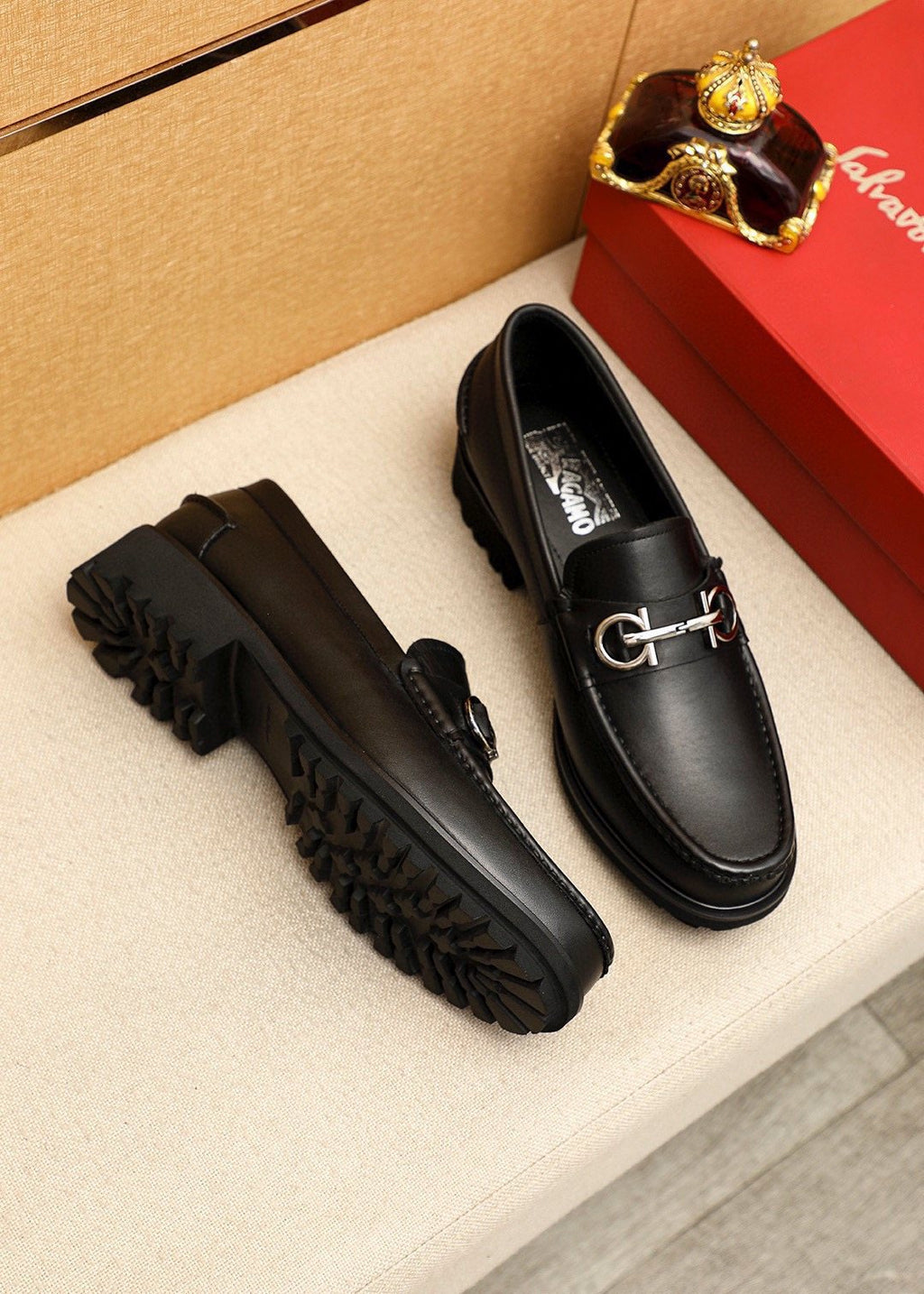 Ferragamo Black Metal-Hardware Loafers — front