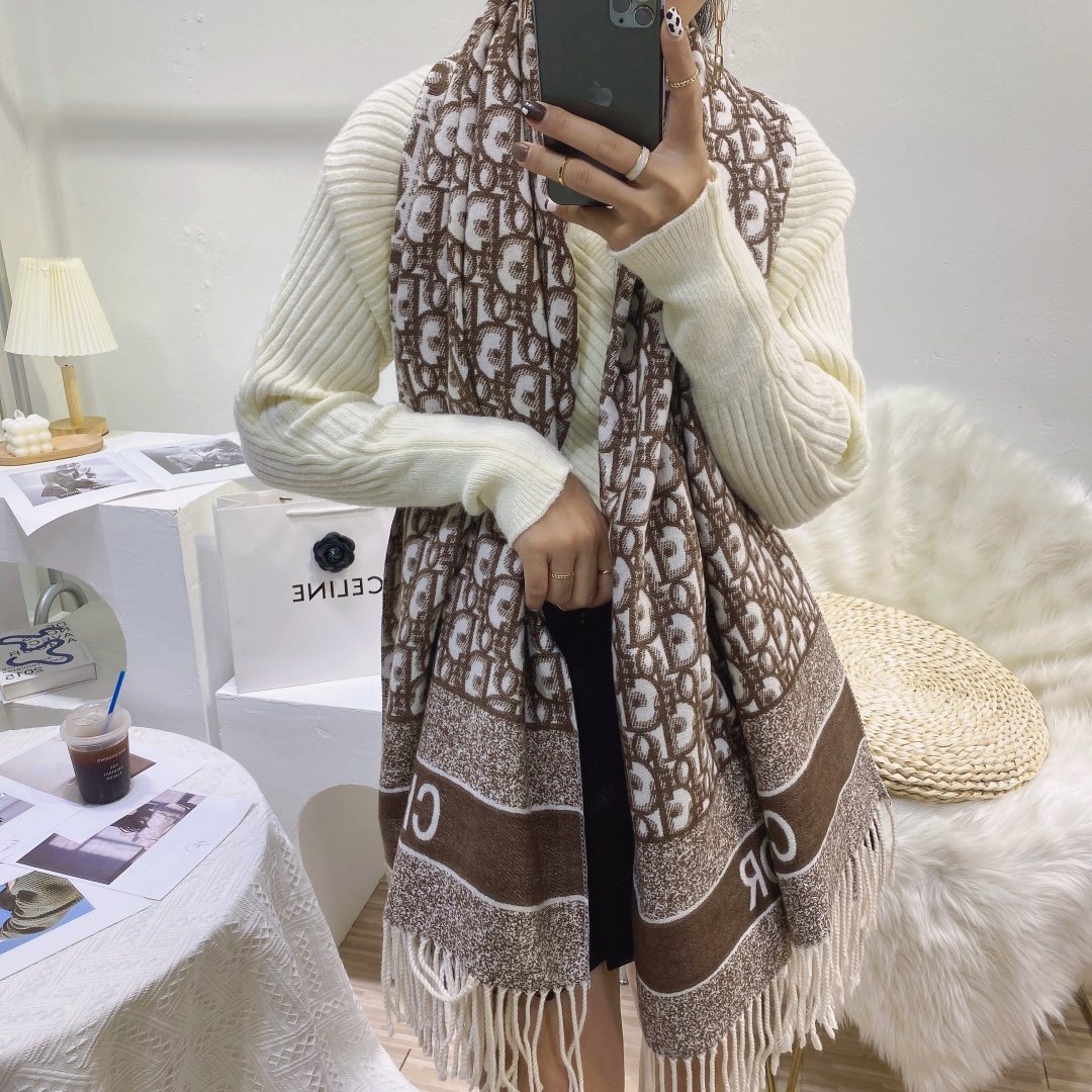 Dior Brown & Ivory Fringed Scarf — model