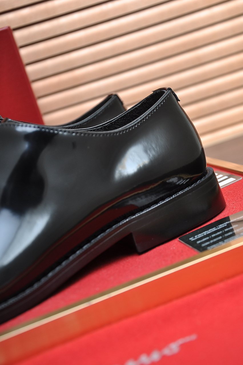 Ferragamo Black Lace-Up Dress Shoes — detail