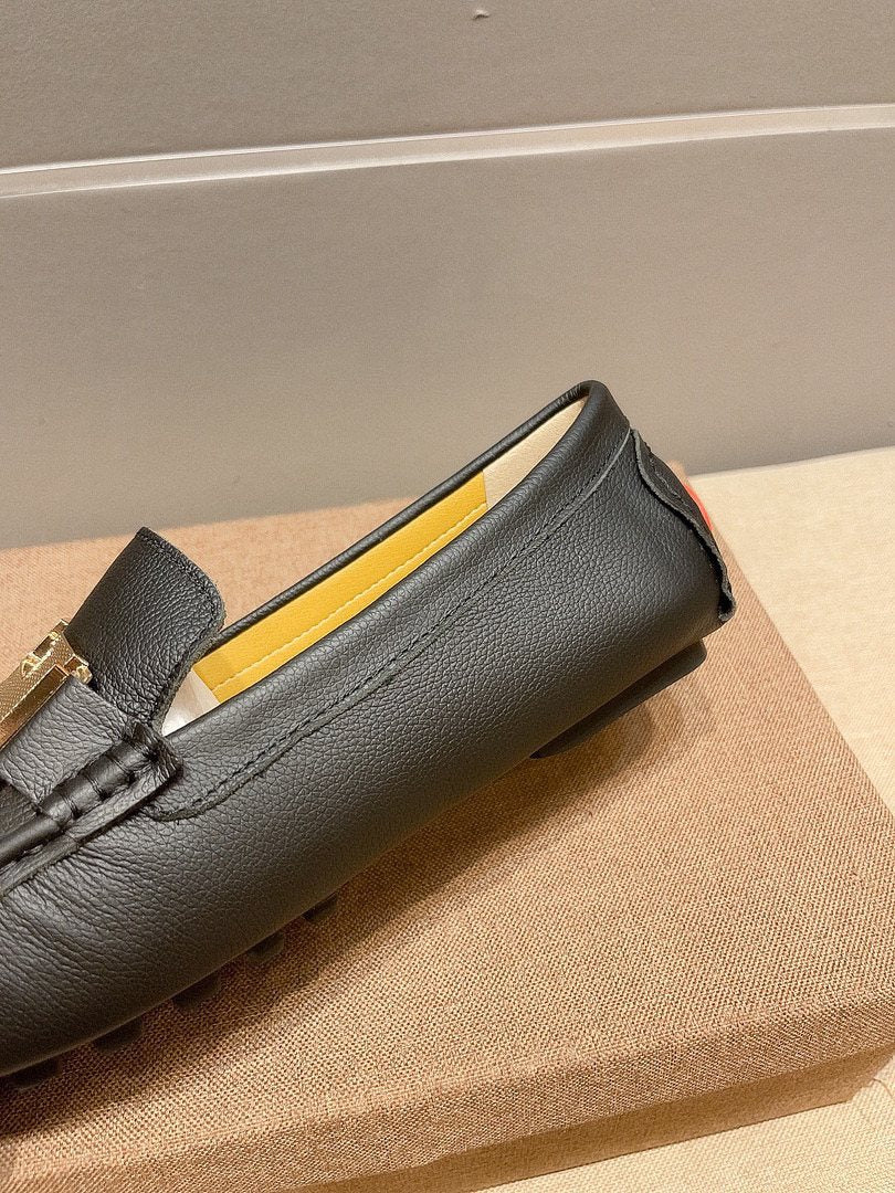 Hermès Black H-Accent Slip-On Loafers — detail