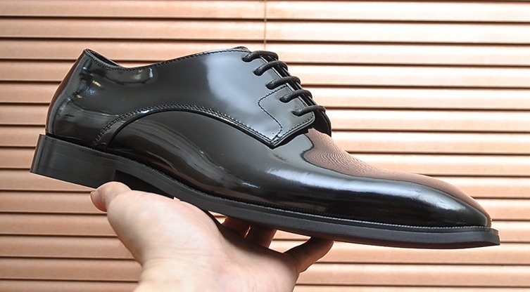 Ferragamo Black Leather Lace-Up Dress Shoes — hero
