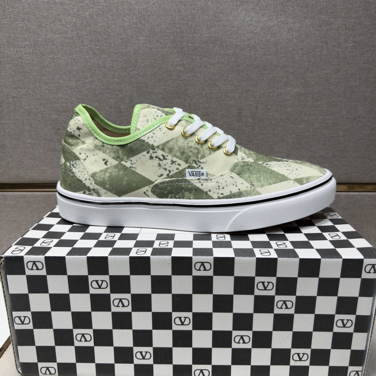 Vans Green Camouflage Low-Top Sneakers — hero