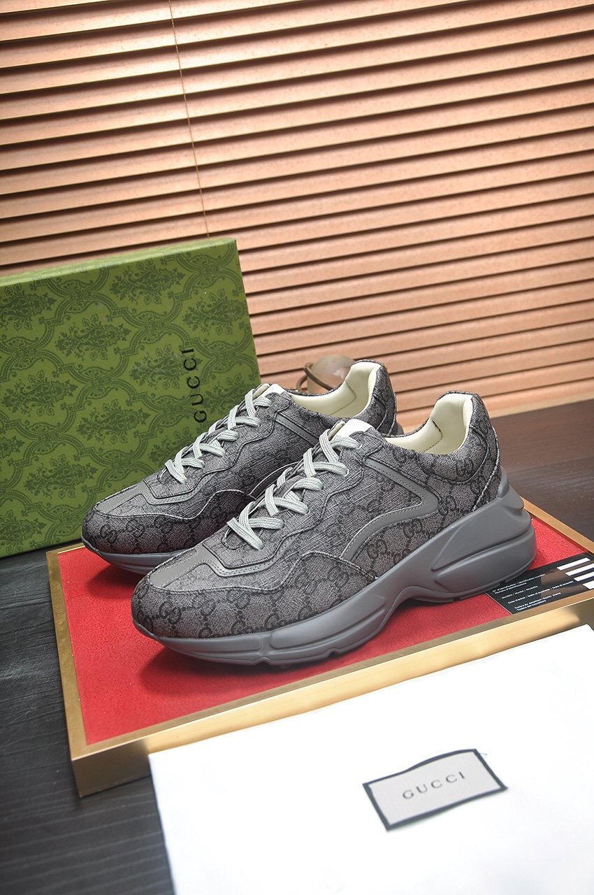 GUCCI Gray Patterned Low-Top Sneakers — side