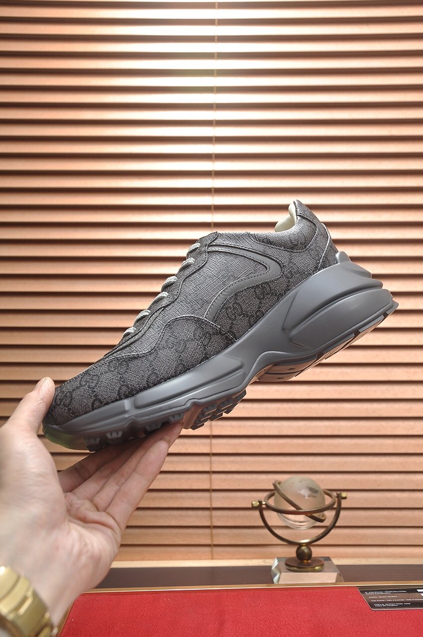 GUCCI Gray Patterned Low-Top Sneakers — side