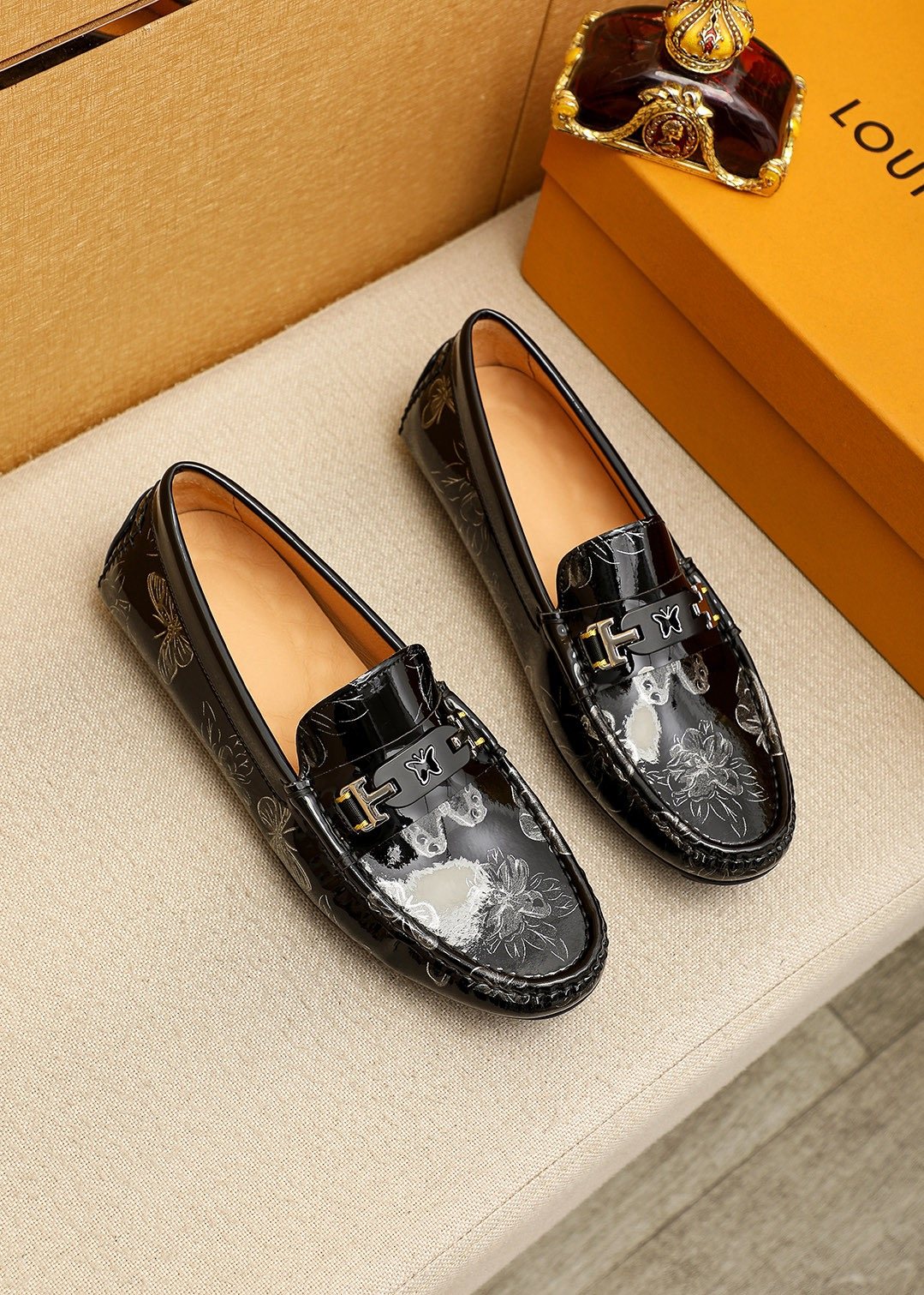 Louis Vuitton Black Floral-Embossed Buckle Loafers — front
