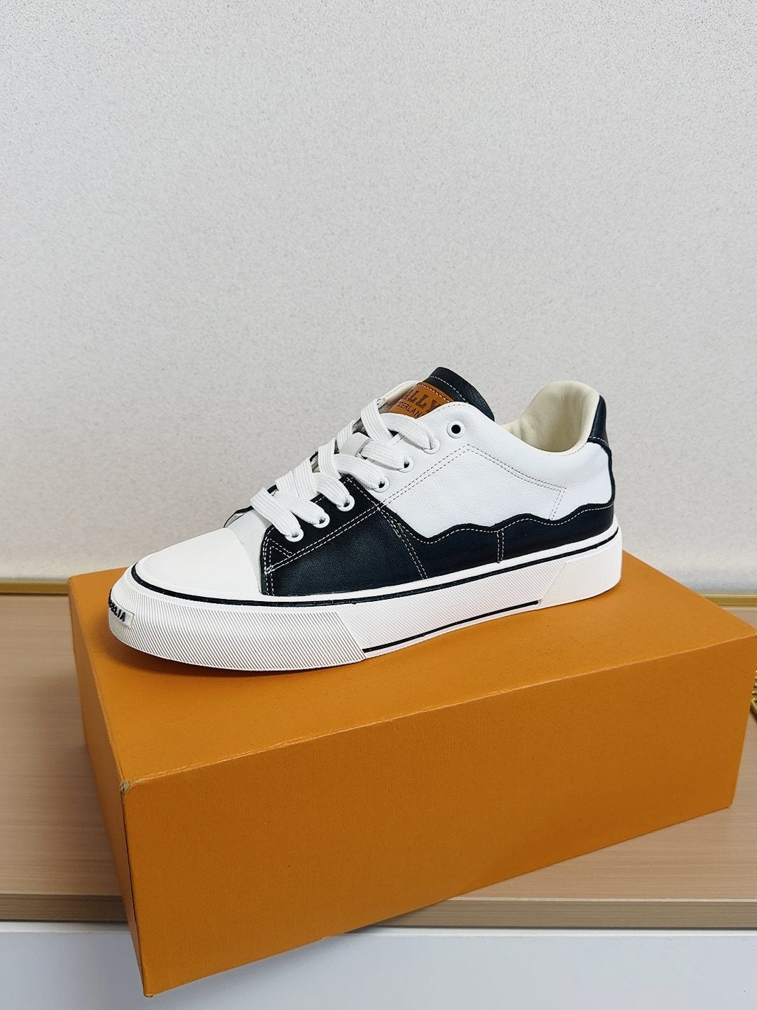 Bally Men's Contrast-Panel Low-Top Sneakers — side