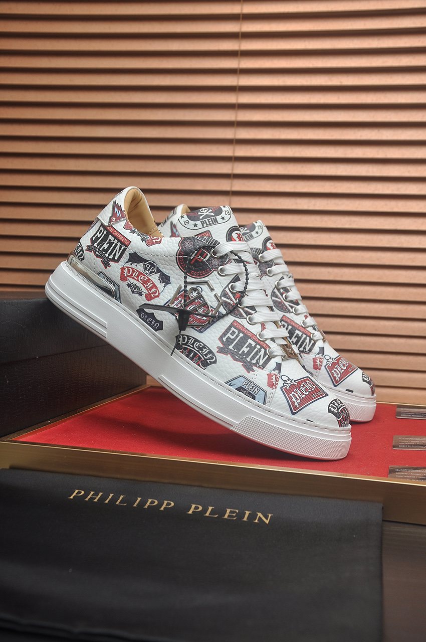 Philipp Plein Graphic Print Low-Top Sneakers — side
