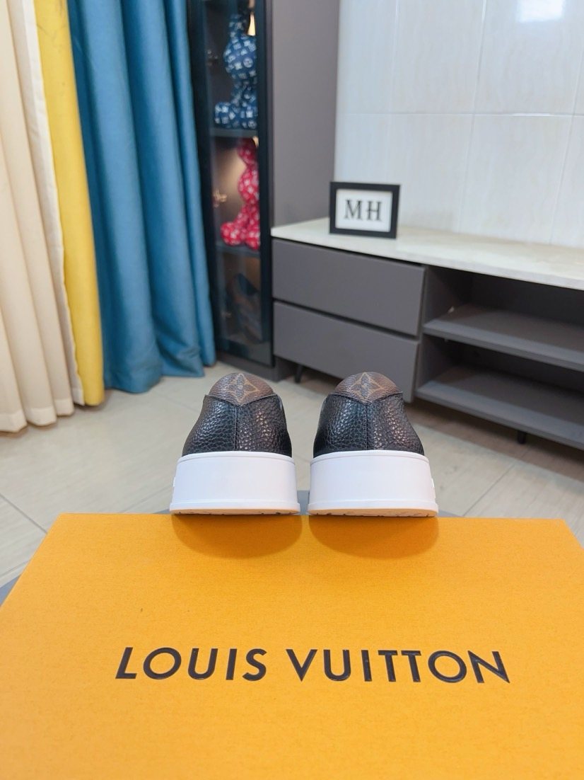 Louis Vuitton Textured Low-Top Sneakers — back