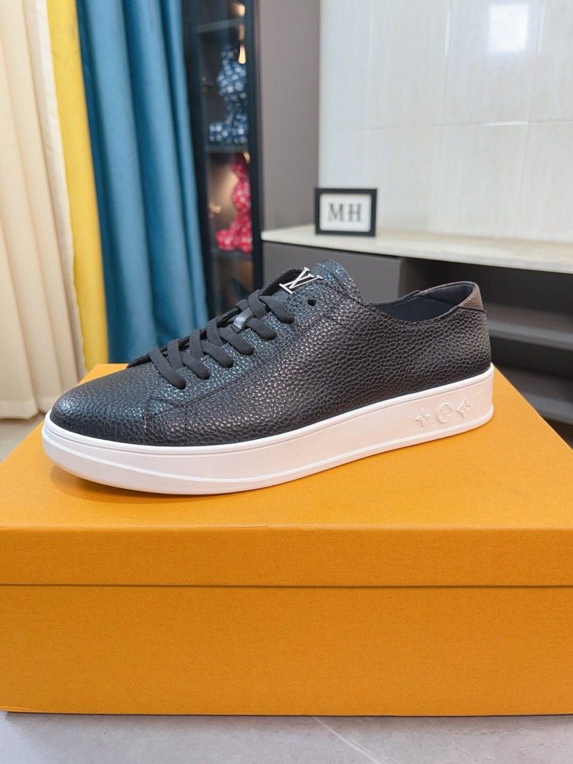 Louis Vuitton Textured Low-Top Sneakers — hero