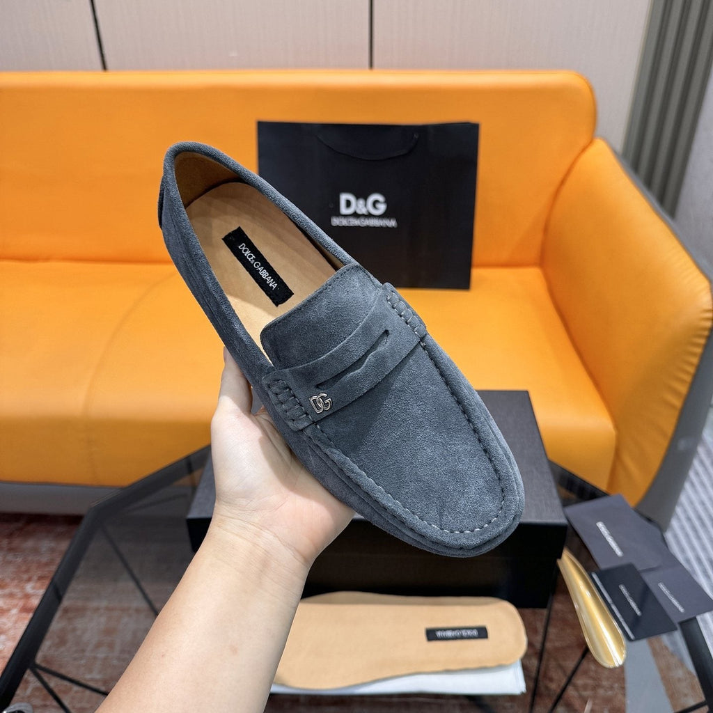 Dolce & Gabbana Moc-Toe Driving Loafers — model