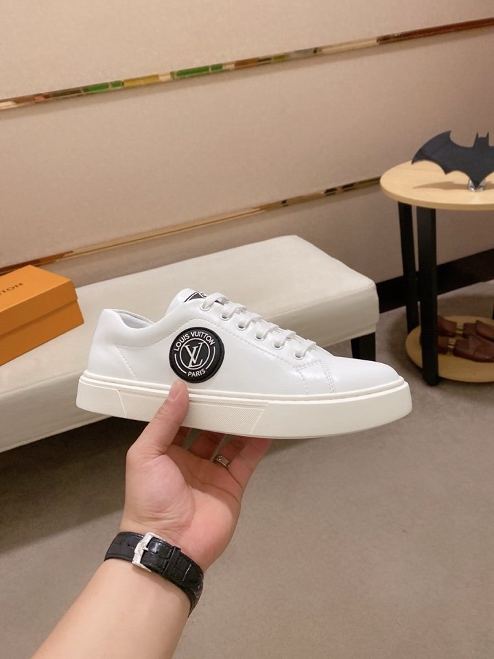Louis Vuitton Emblem Low-Top Sneakers — model