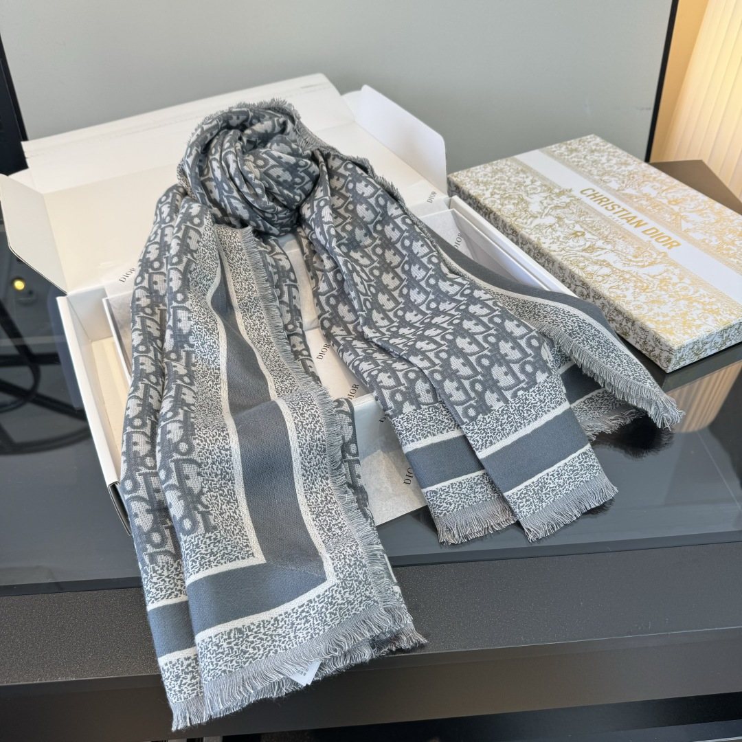 Dior Fringed Patterned Shawl — side