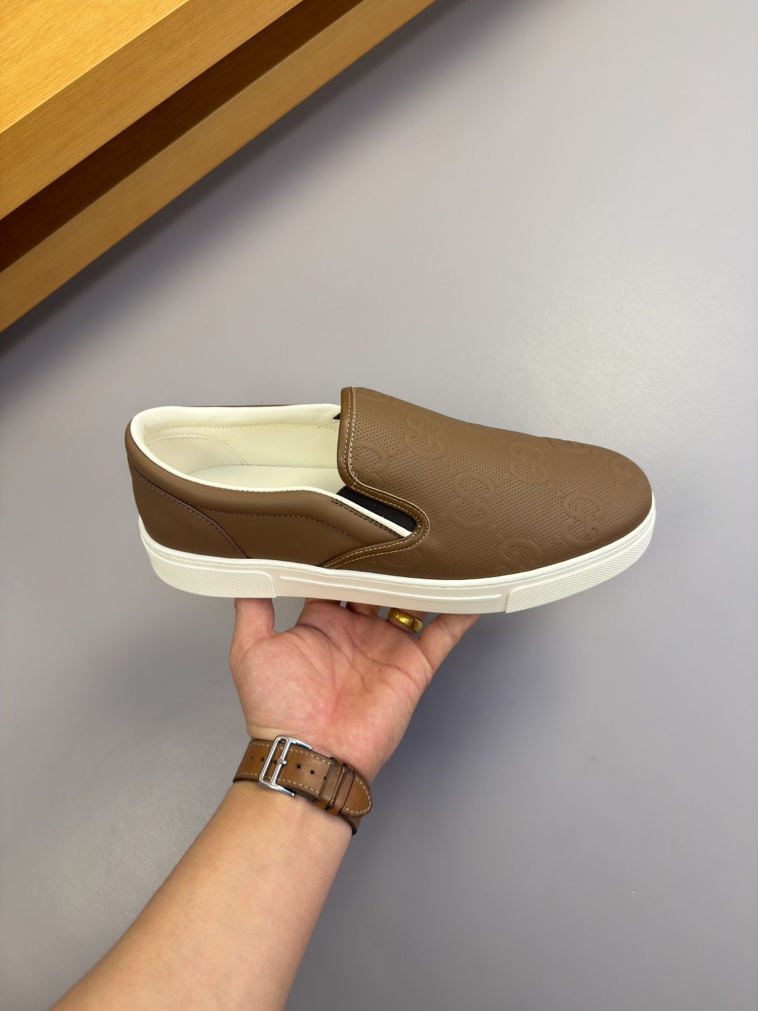 Leather Slip-On Sneakers — model