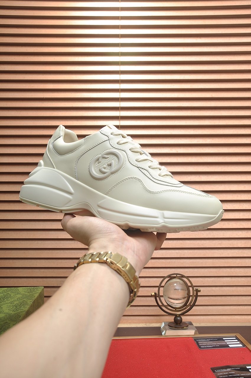 Gucci Tonal Chunky Low-Top Sneakers — model