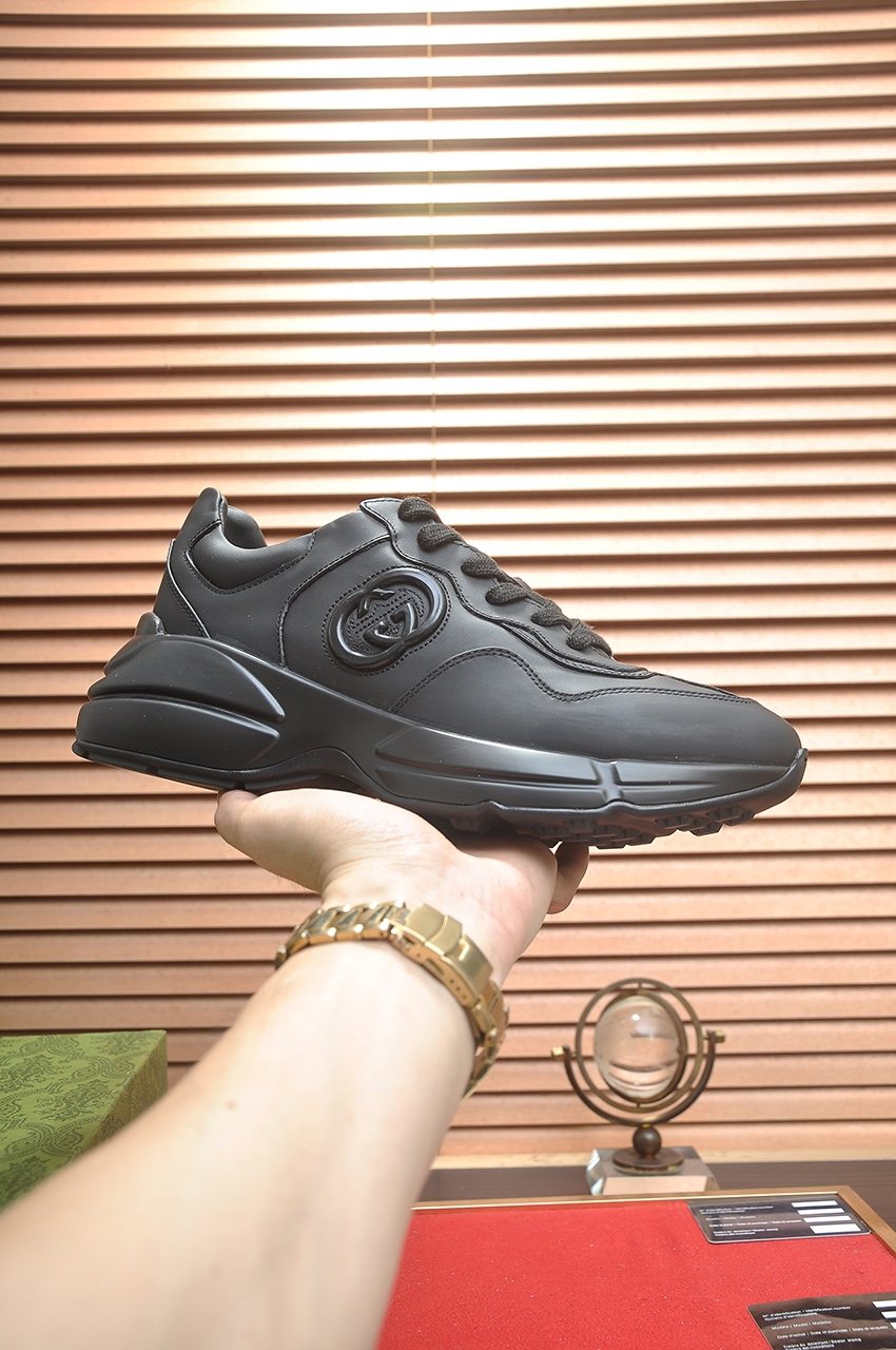 Gucci Tonal Chunky Low-Top Sneakers — model