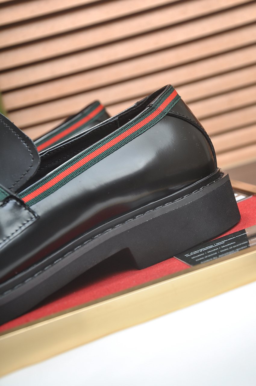 Gucci Dark Brown Horsebit Loafers — detail