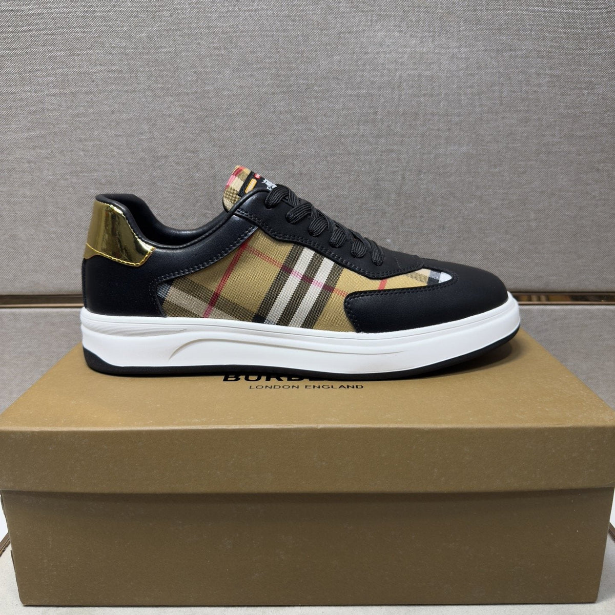 Burberry Plaid-Panel Low-Top Sneakers — side