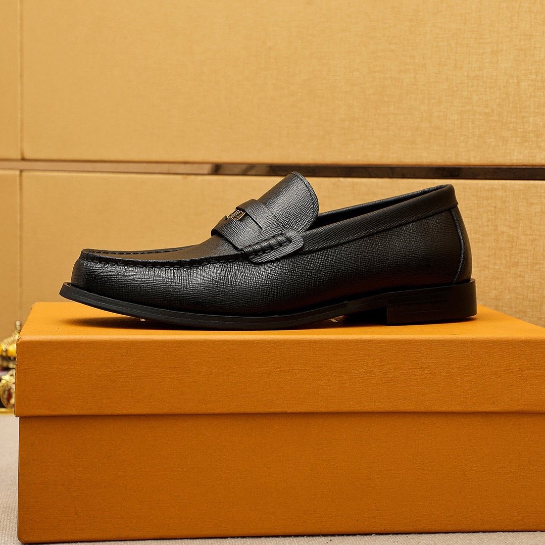 Louis Vuitton Black Leather Hardware Loafers — side