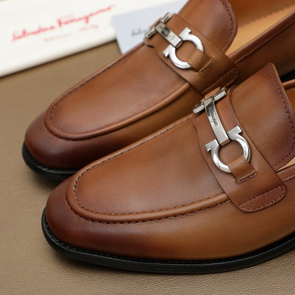 Ferragamo Brown Leather Bit Loafers — detail