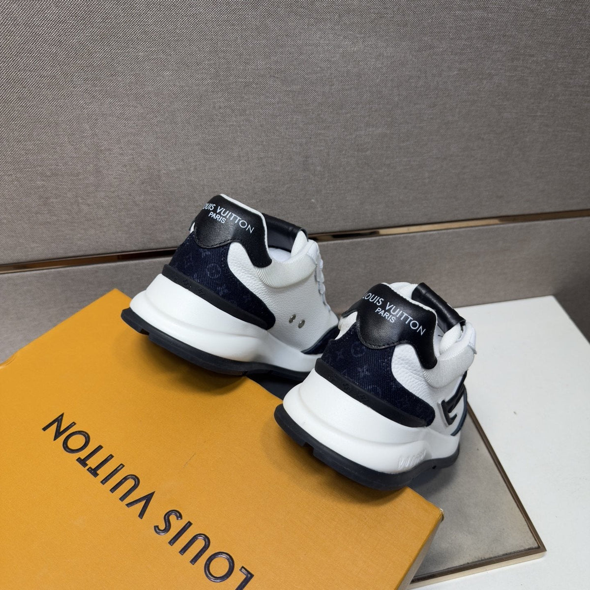 Louis Vuitton Contrast-Trim Low-Top Sneakers — back