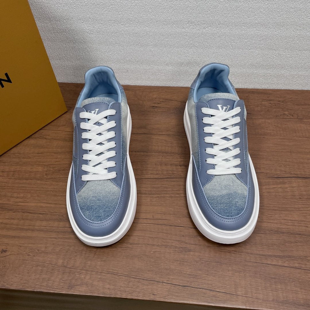 Louis Vuitton Textured Low-Top Sneakers — front