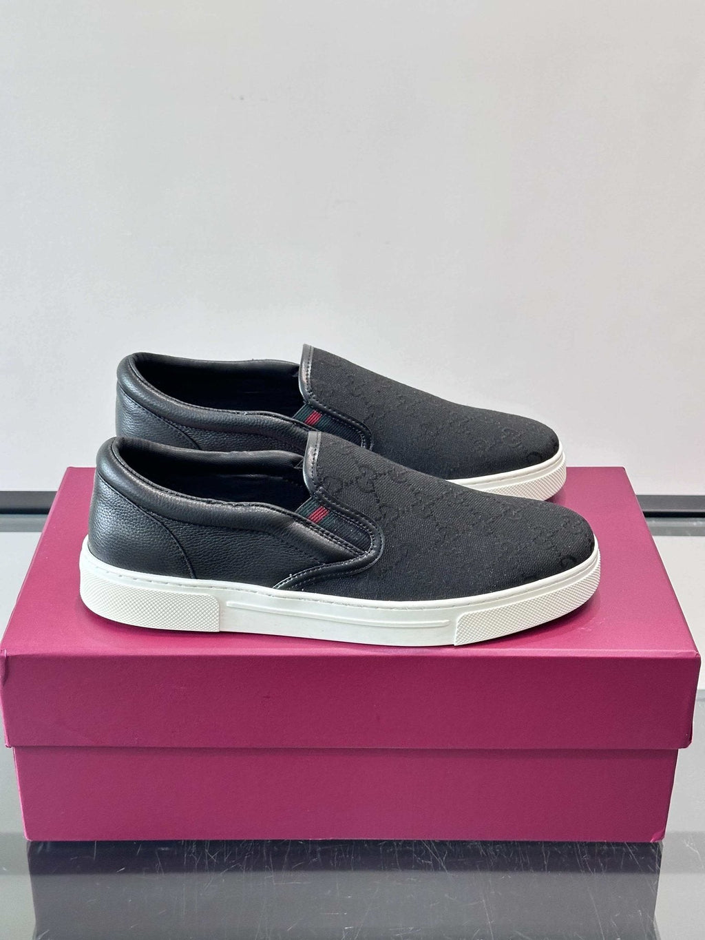 Gucci Patterned Slip-On Shoes — side