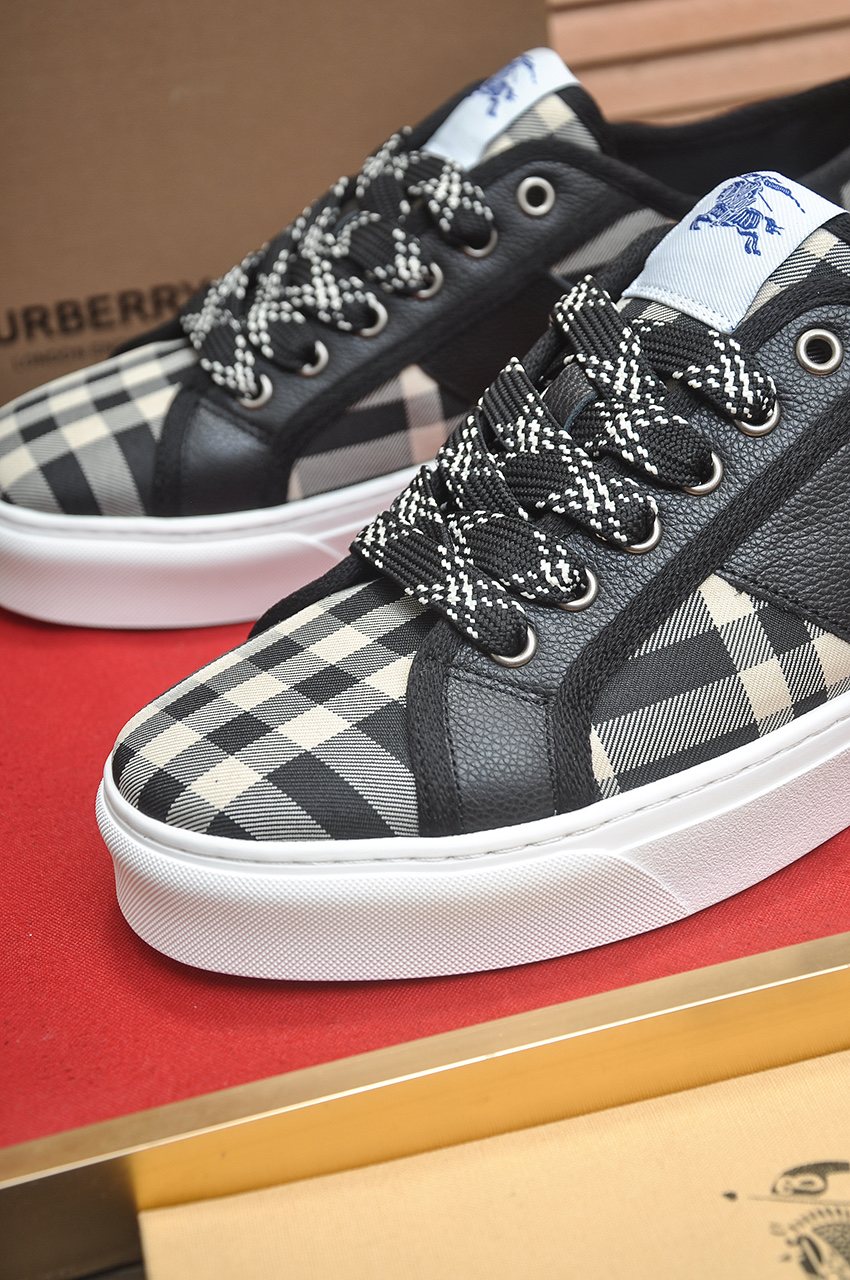 Burberry Check Low-Top Sneakers — detail