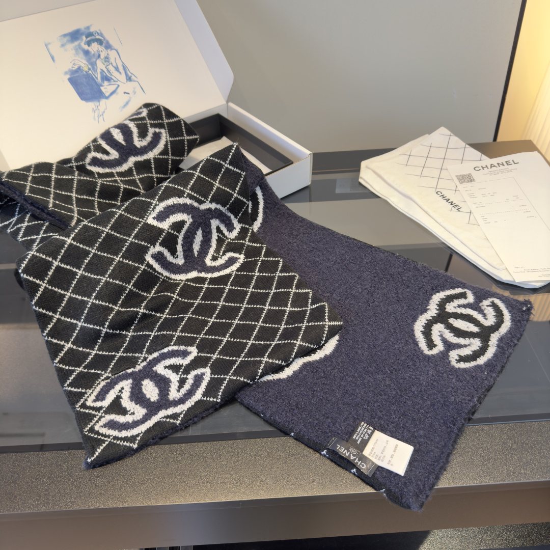 Chanel Grid Knit Scarf — front