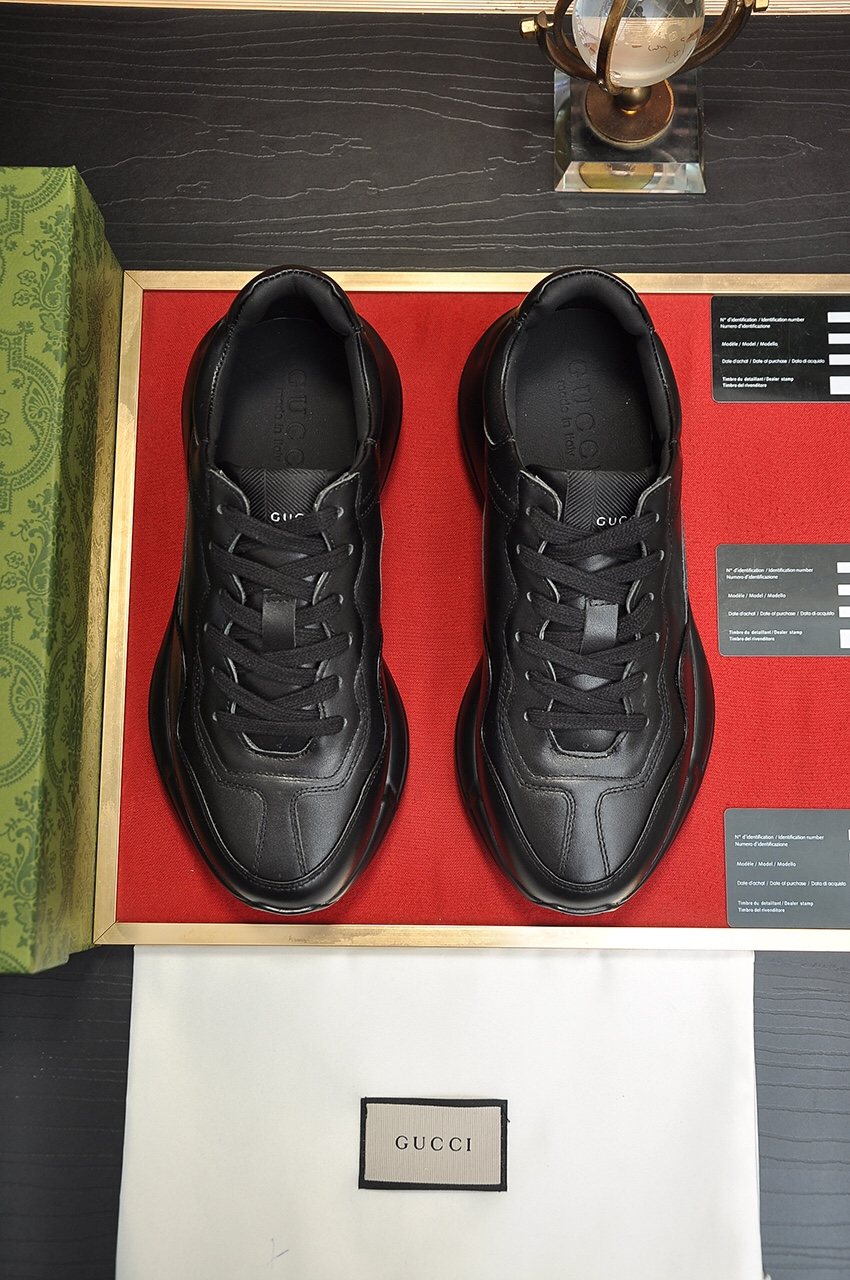 Gucci Chunky Low-Top Sneakers — front