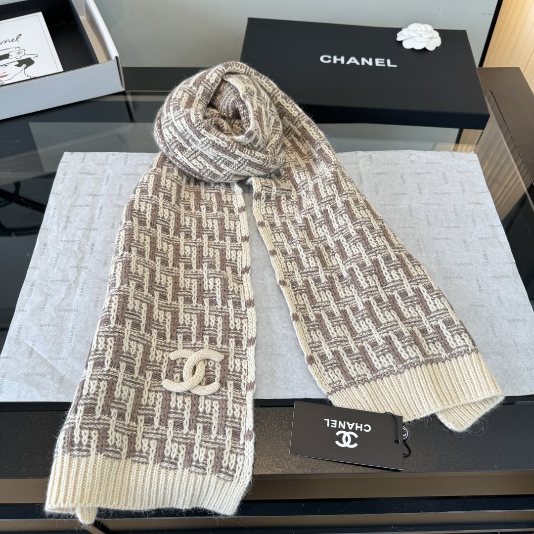 Chanel Logo Knit Hat, Scarf & Gloves Set — detail