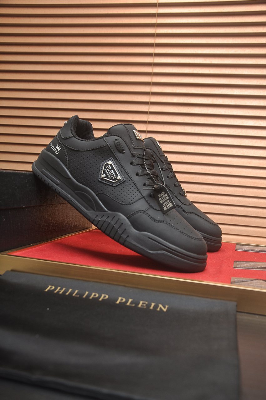 Philipp Plein Paneled Low-Top Sneakers — hero