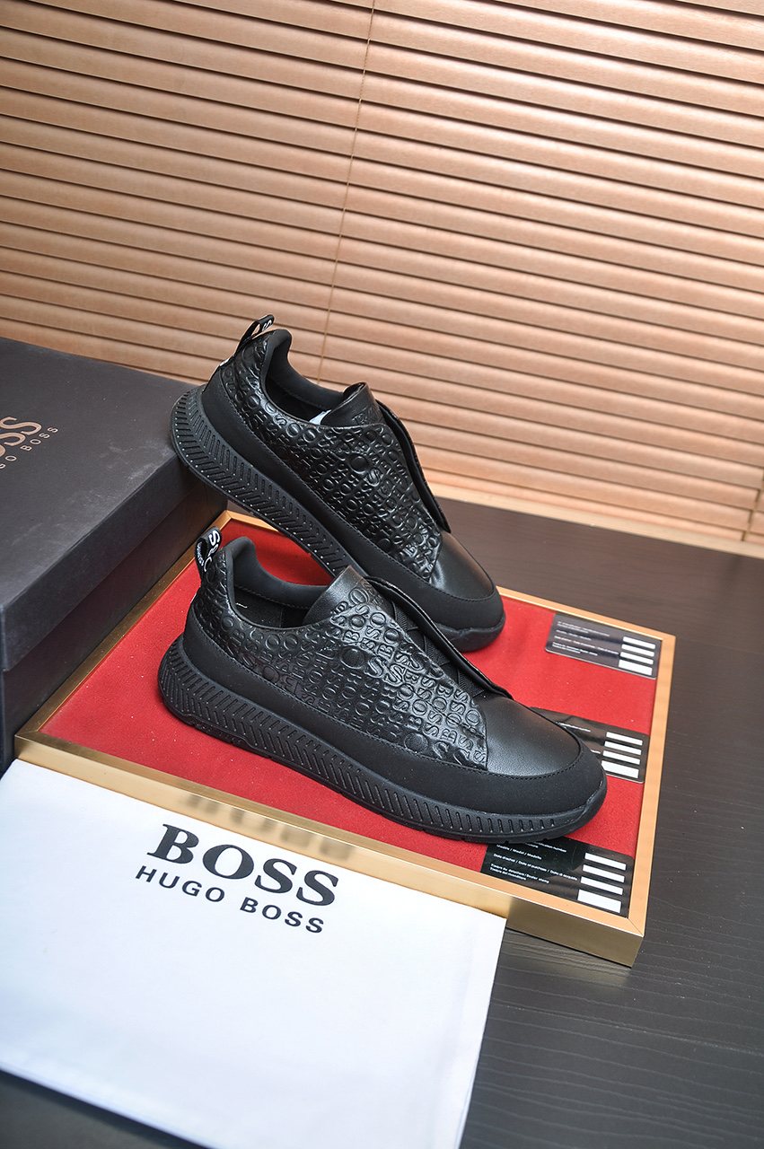 Hugo Boss Textured Low-Top Sneakers — side