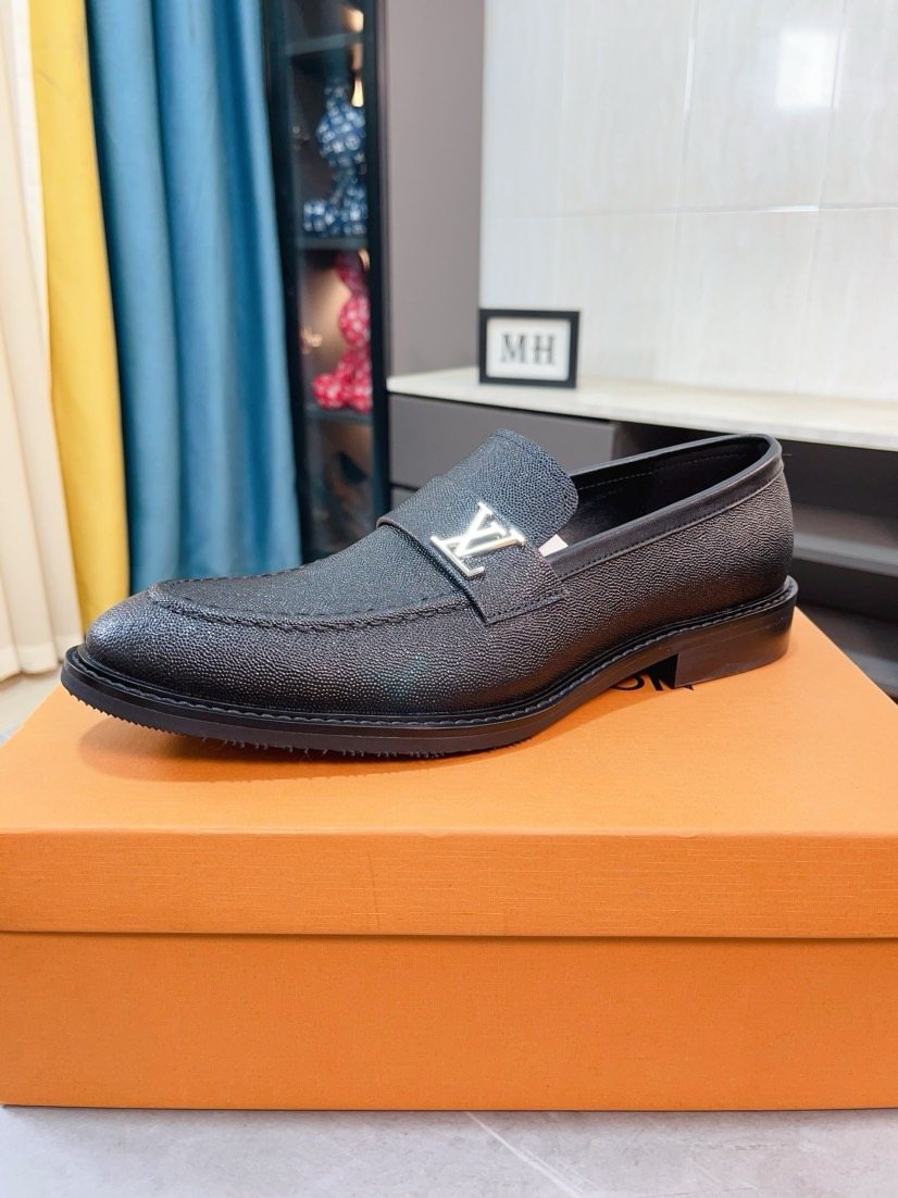 Louis Vuitton Textured Hardware Loafers — side