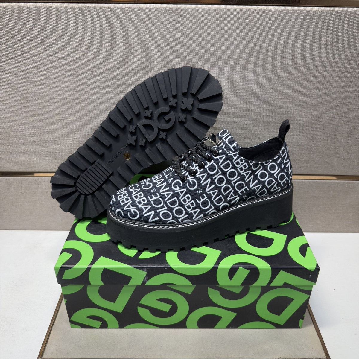 Dolce & Gabbana Letter Print Lug Sole Shoes — side